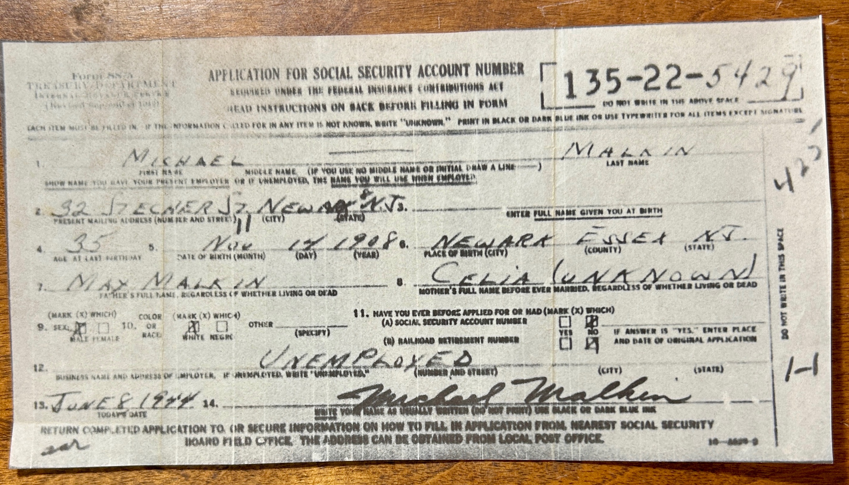 A close up of a document
Description automatically generated